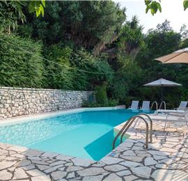 3 bedroom villa with heated pool in Kassiopi, Corfu, sleeps 6